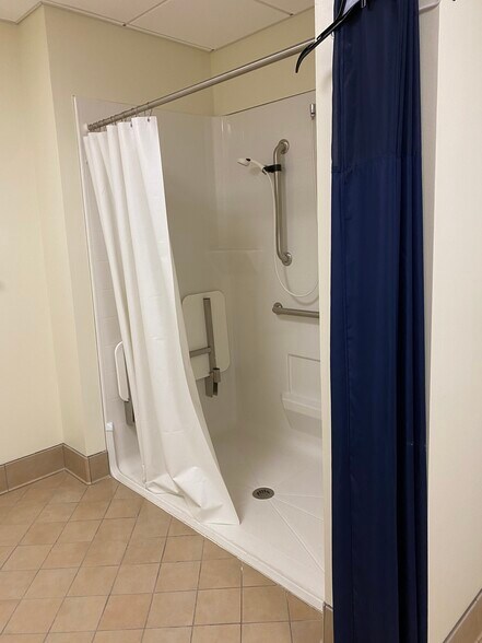 More Photos Of 200 Tracy Way, Charleston Medical For Sale