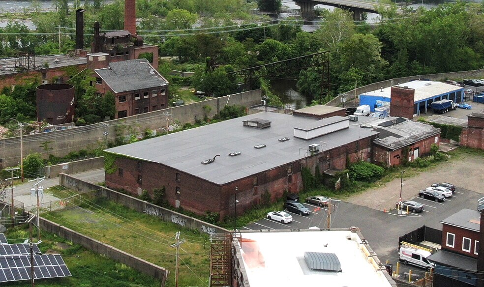 More Photos Of 26 Hadley Mill Rd, Holyoke Warehouse For Sale