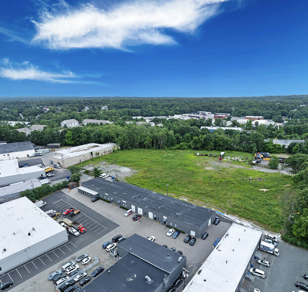 Primary Photo Of 59-67 Tosca Dr, Stoughton Warehouse For Lease