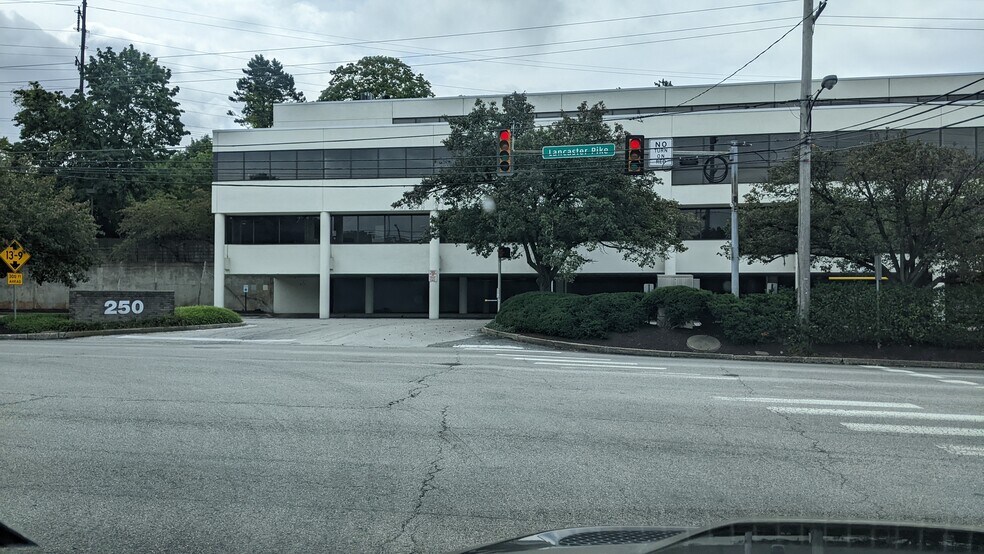 More Photos Of 250 W Lancaster Ave, Paoli Office For Sale