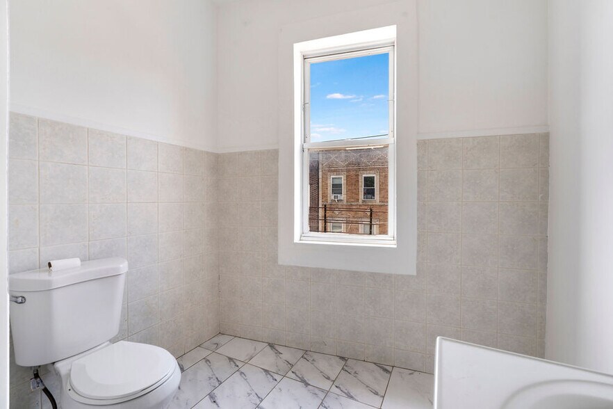 More Photos Of 415 Jersey St, Staten Island Multifamily For Sale