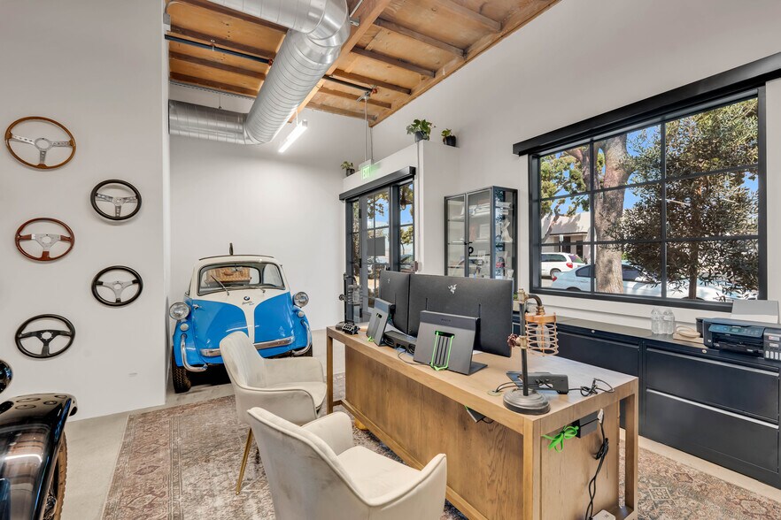 More Photos Of 769-791 Newton Way, Costa Mesa Showroom For Lease