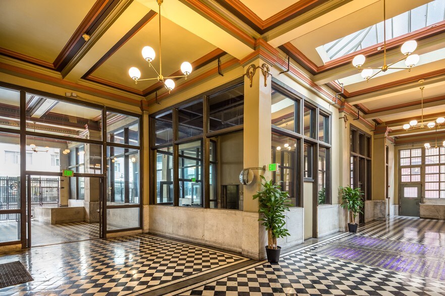 More Photos Of 400 S Main St, Los Angeles Multifamily For Sale