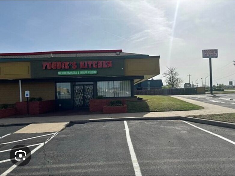 More Photos Of 2801 W I-240 Service Rd, Oklahoma City Restaurant For Sale