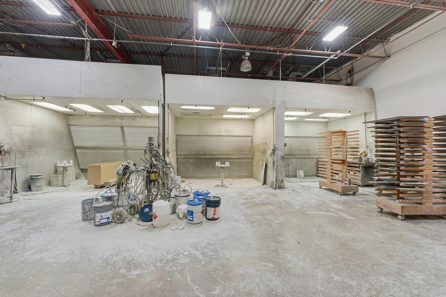 More Photos Of 40 Claireville Dr, Toronto Warehouse For Sale