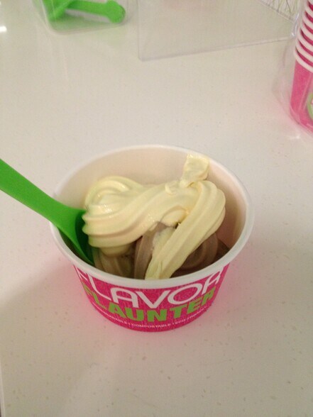 More Photos Of 77 Quaker Ridge Rd, New Rochelle General Retail For Lease