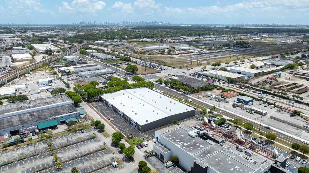More Photos Of 7265 NW 74th St, Medley Warehouse For Sale
