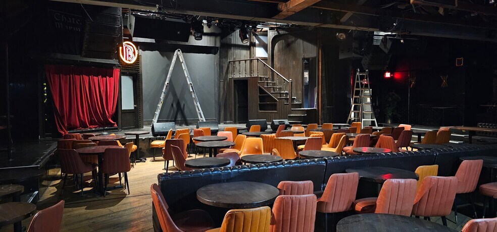 More Photos Of 6356 Hollywood Blvd, Los Angeles Storefront Retail Office For Lease