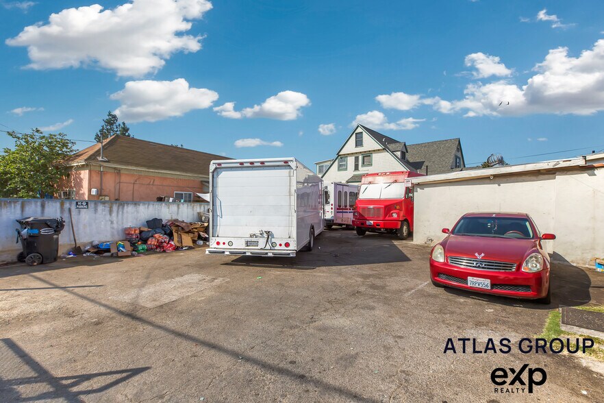 More Photos Of 3842 E 1st St, Los Angeles Storefront Retail Residential For Sale