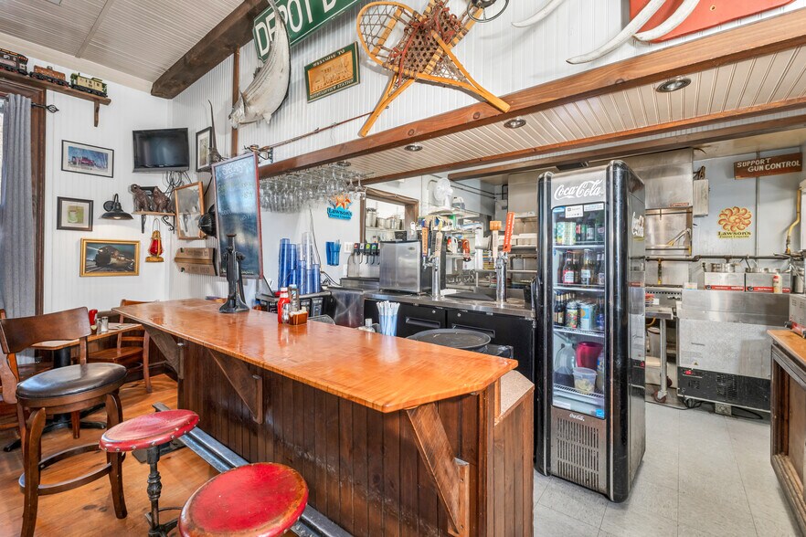 More Photos Of 79 Main St, Center Ossipee Restaurant For Sale
