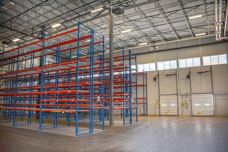 More Photos Of 19 Thompson Dr, Essex Manufacturing For Lease
