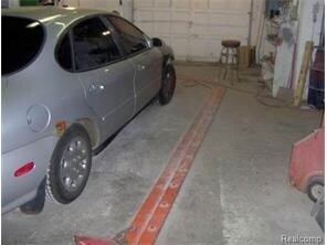 More Photos Of 517 Southfield Rd, Lincoln Park Auto Repair For Sale