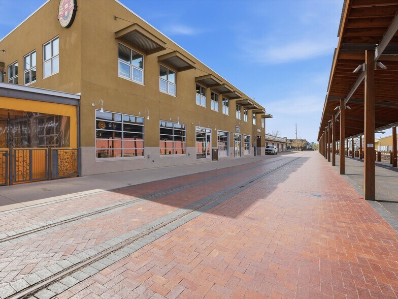 Primary Photo Of 1607 Paseo De Peralta, Santa Fe Freestanding For Lease