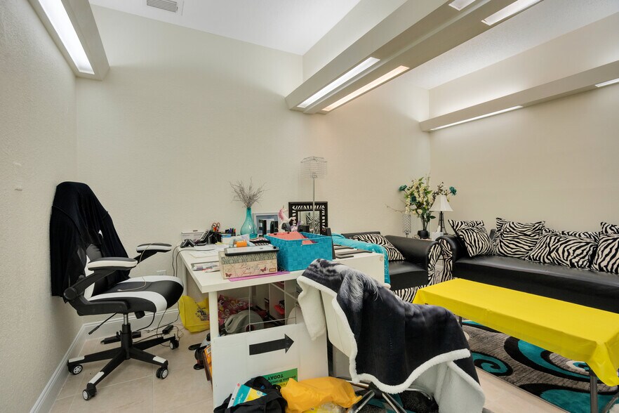 More Photos Of 1240 E Normandy Blvd, Deltona Office For Sale