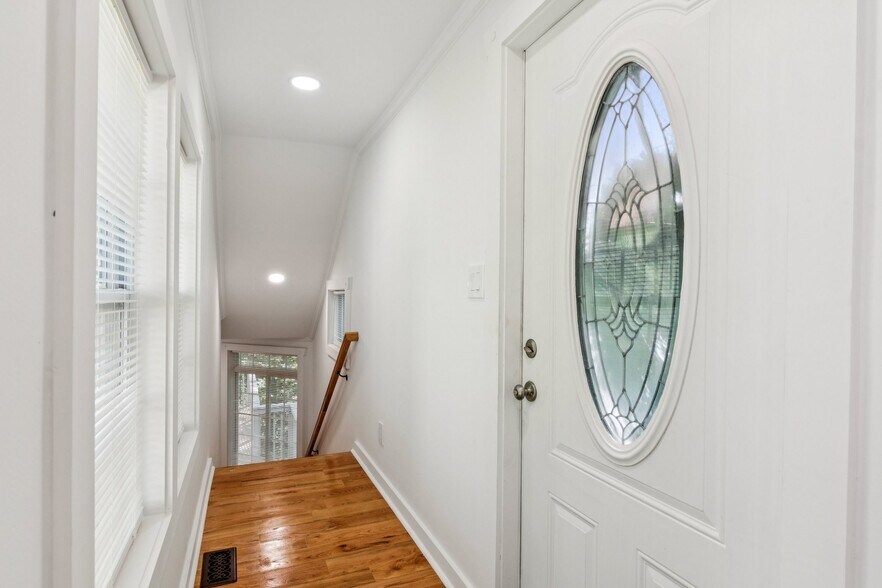 More Photos Of 375 Deerfield Dr, Dahlonega Multifamily For Sale