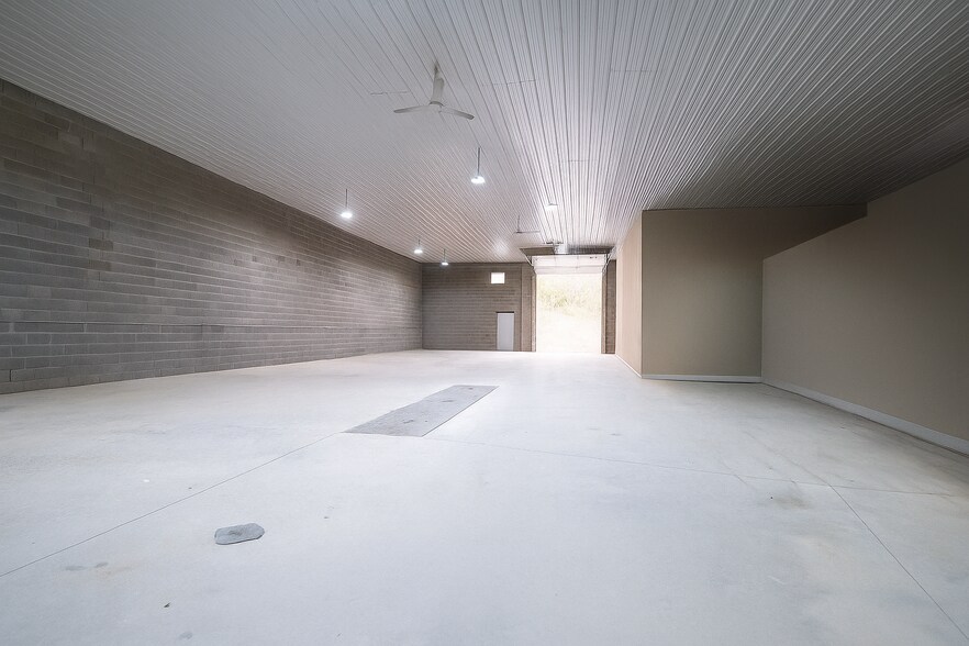 More Photos Of 6331 State Route 88, Finleyville Warehouse For Sale