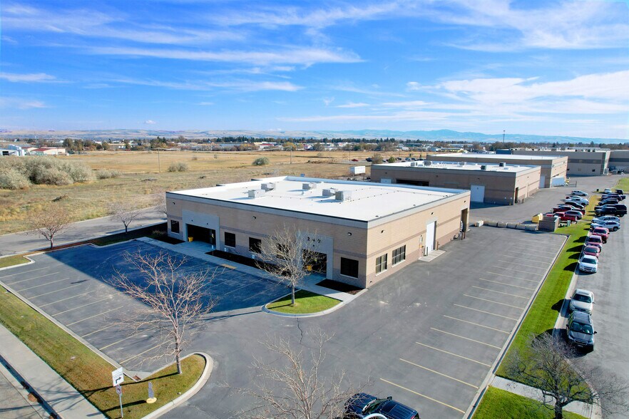 More Photos Of 240 Technology Dr, Idaho Falls Flex For Sale