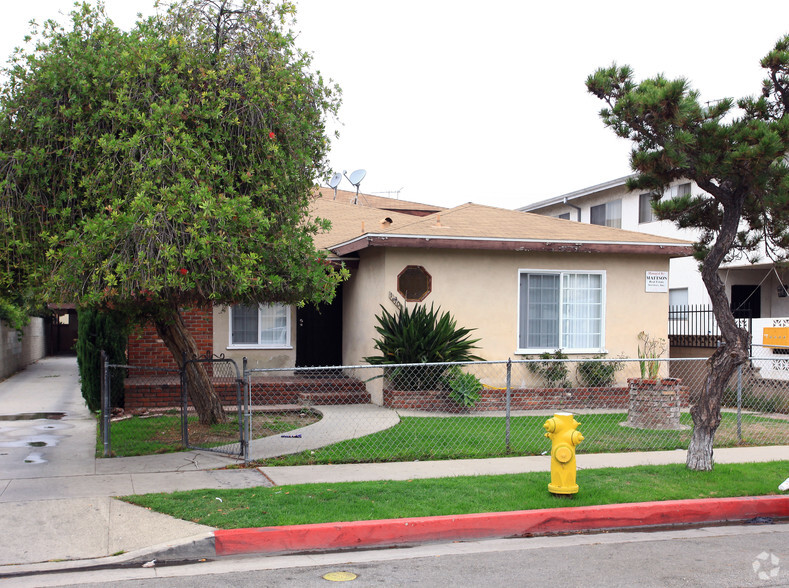 Primary Photo Of 12701 Cranbrook Ave, Hawthorne Apartments For Sale