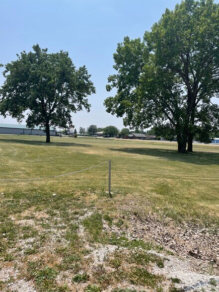 More Photos Of 405 Seventh, Kentland Land For Sale