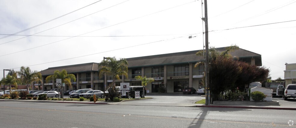 More Photos Of 734 E Lake Ave, Watsonville Medical For Lease