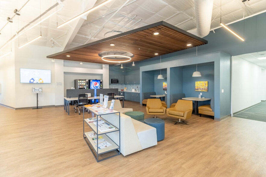 More Photos Of 2457 Wilcox Dr, Norman Office For Lease