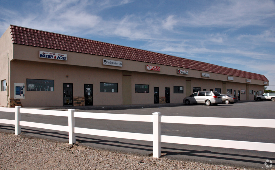 Primary Photo Of 19011 E San Tan Blvd, Queen Creek General Retail For Lease