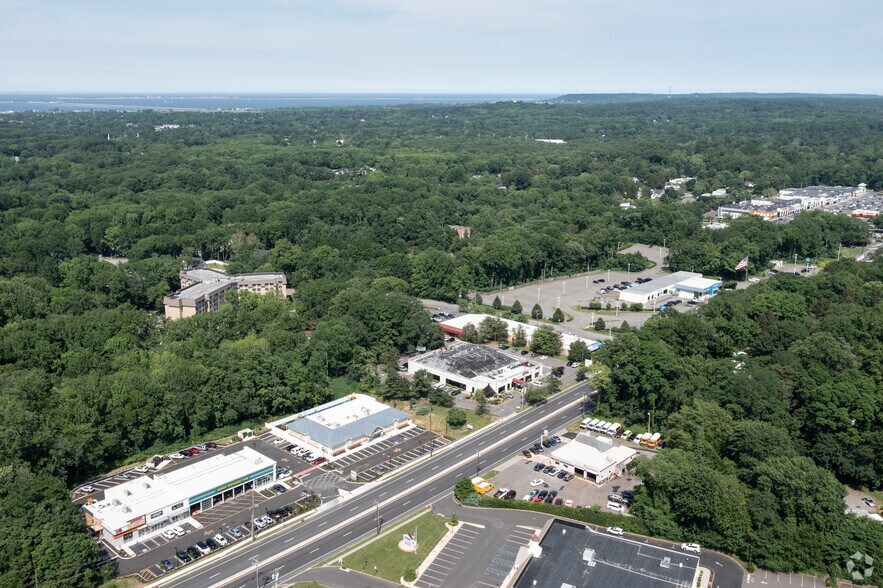 More Photos Of 1281-1285 State Route 35, Middletown Supermarket For Sale