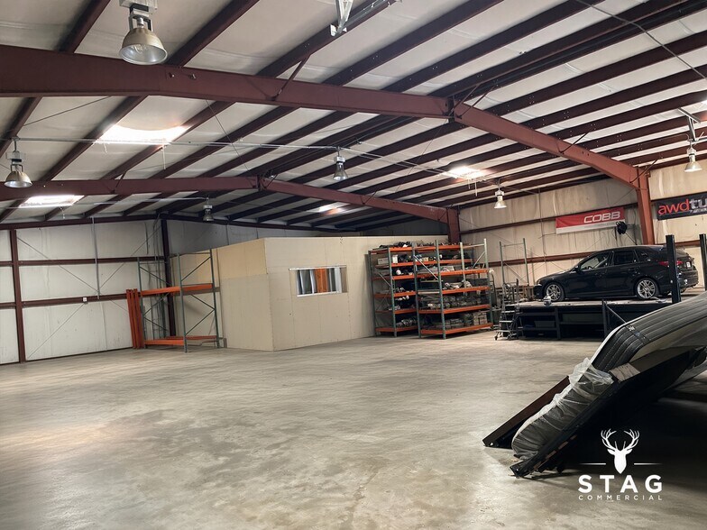 More Photos Of 2807 Justin Rd, Flower Mound Unknown For Lease