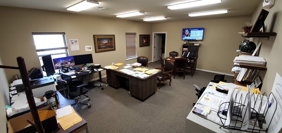 More Photos Of 1111 Fayetteville Rd, Van Buren Office For Lease