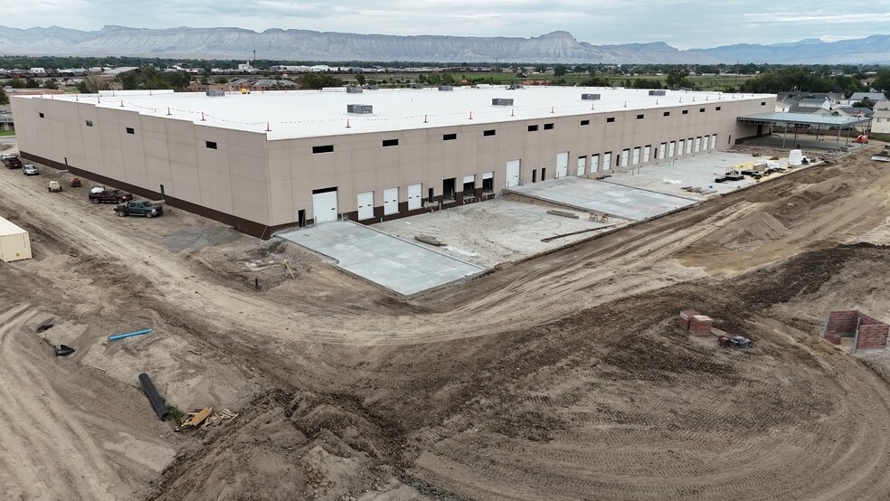 More Photos Of 2825 Riverside Pky, Grand Junction Warehouse For Lease