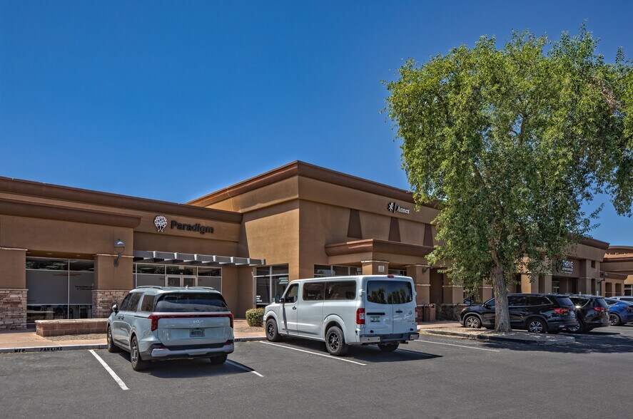 More Photos Of 1166 S Gilbert Rd, Gilbert General Retail For Sale
