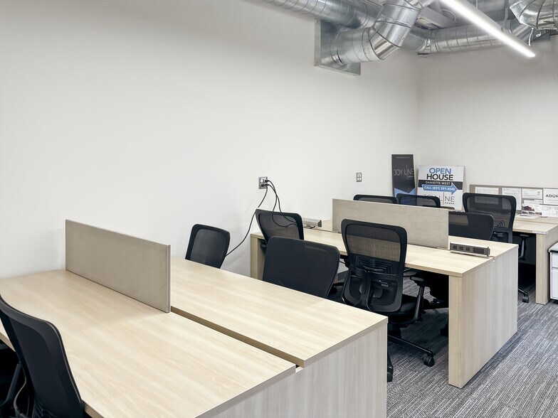 Primary Photo Of 307 Orchard City Dr, Campbell Coworking Space