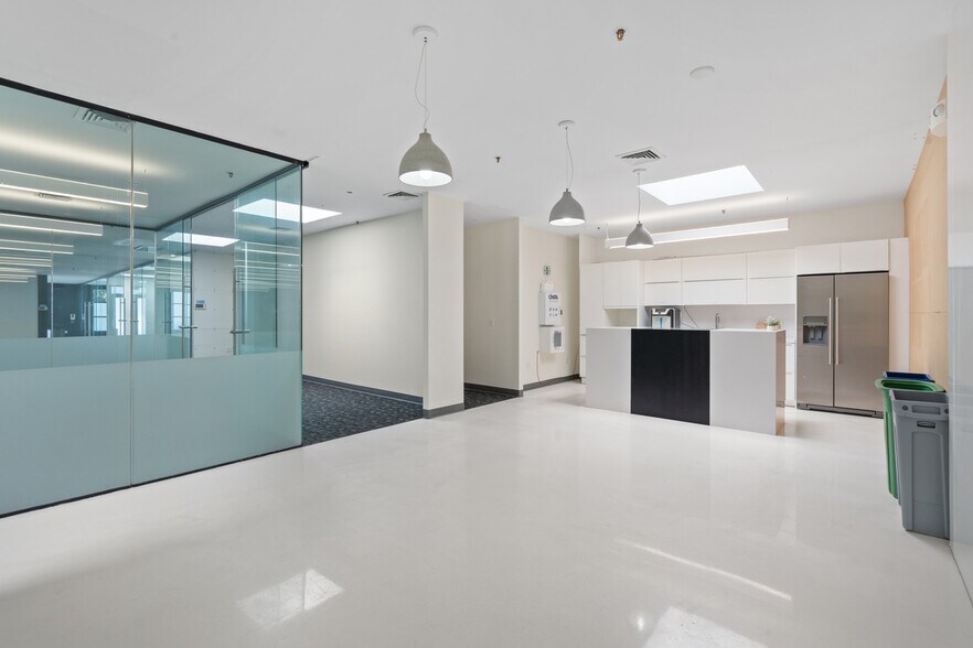 More Photos Of 111 Potrero Ave, San Francisco Office For Lease