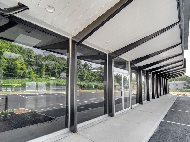 More Photos Of 1393-1395 Us Highway 46, Ledgewood Freestanding For Lease