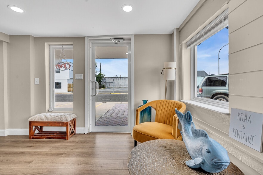 More Photos Of 61 Sumner Ave, Seaside Heights Hotel For Sale