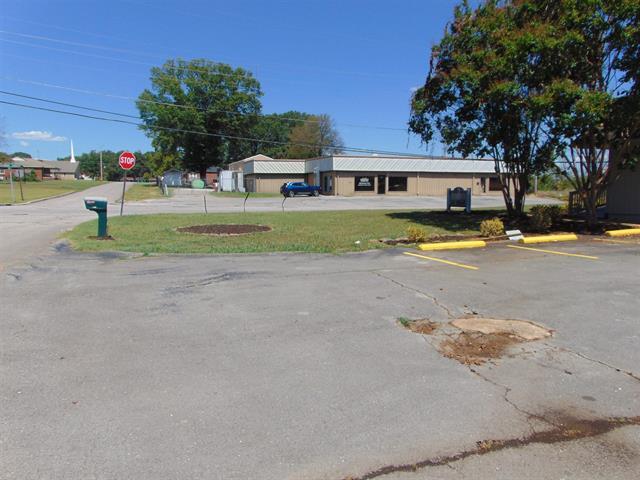 More Photos Of 4008 Hatch Blvd, Sheffield Office For Sale