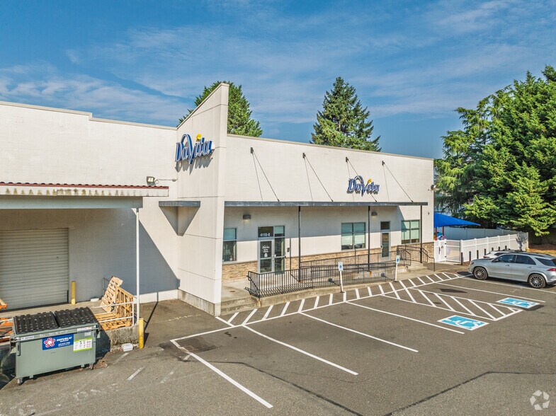 More Photos Of 4110 NE 4th St, Renton Freestanding For Lease