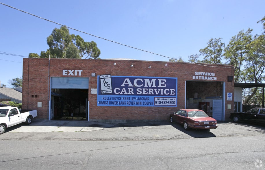 Primary Photo Of 1015 Grove Way, Hayward Auto Repair For Sale