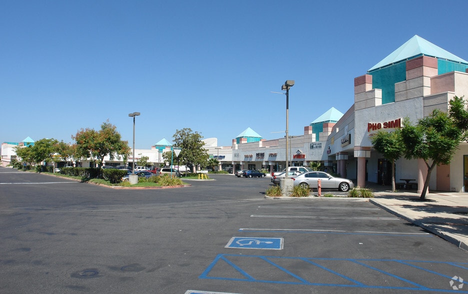 More Photos Of 1317-1457 E Los Angeles Ave, Simi Valley Unknown For Lease