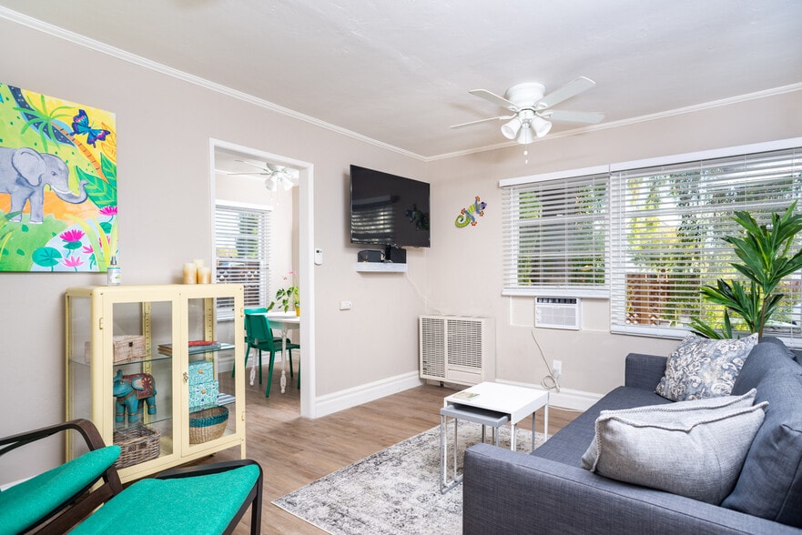 More Photos Of 2646-2650 Juan St, San Diego Apartments For Sale