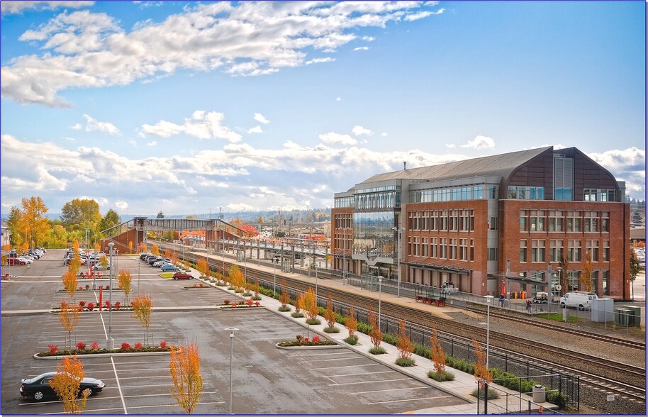 More Photos Of 3201 Smith Ave, Everett Office For Lease