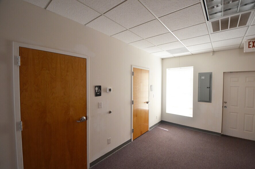 More Photos Of 2245-2290 Premier Park, Winston-Salem Office For Lease