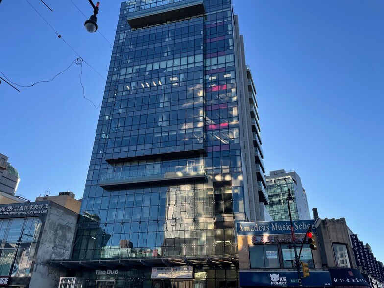 More Photos Of 36-18 Main St, Flushing Office For Sale