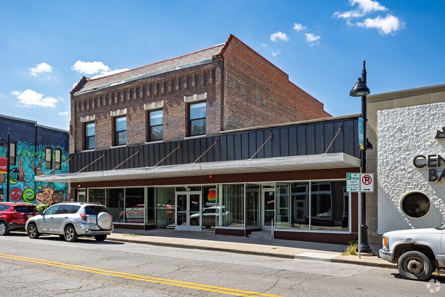 More Photos Of 3614 6th Ave, Des Moines Apartments For Lease