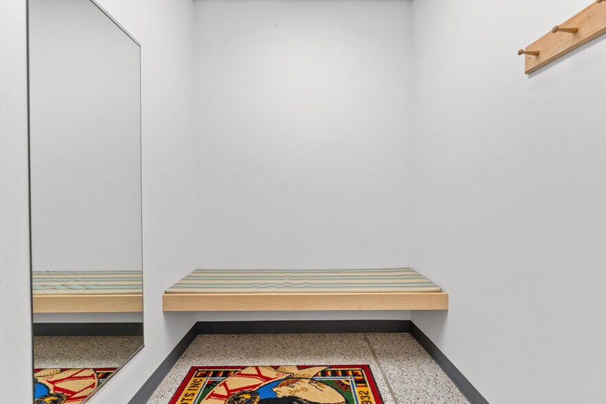 More Photos Of 20 Bellows Rd, Raynham Warehouse For Lease