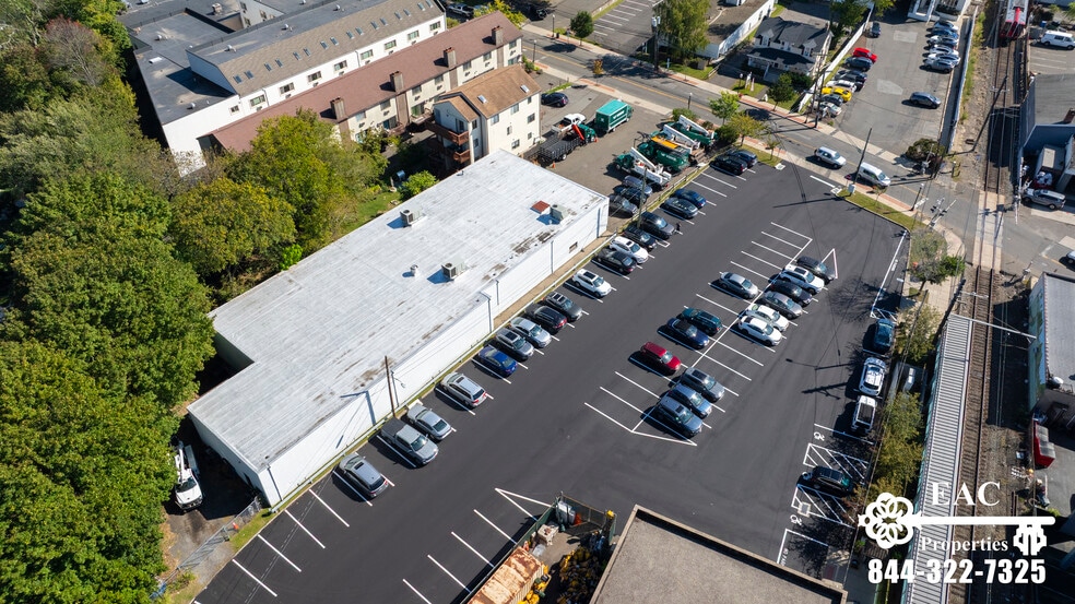 More Photos Of 20 Crescent St, Stamford Warehouse For Sale