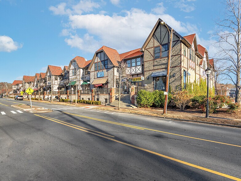 More Photos Of 10 Brook St, Asheville Storefront Retail Office For Lease
