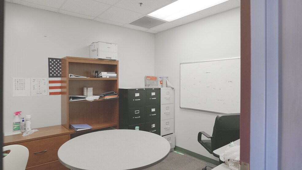 More Photos Of 525 E Costilla St, Colorado Springs Specialty For Sale