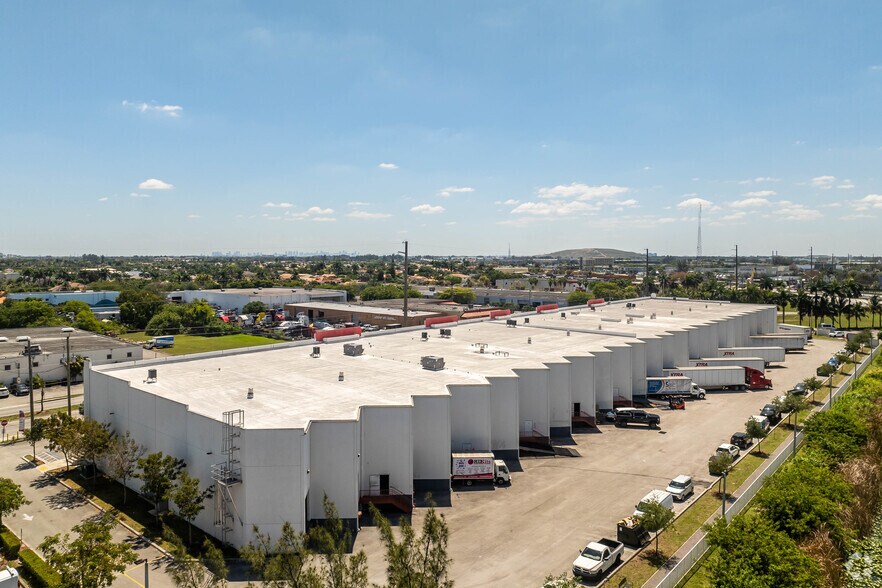 More Photos Of 13202 NW 107th Ave, Hialeah Gardens Warehouse For Sale