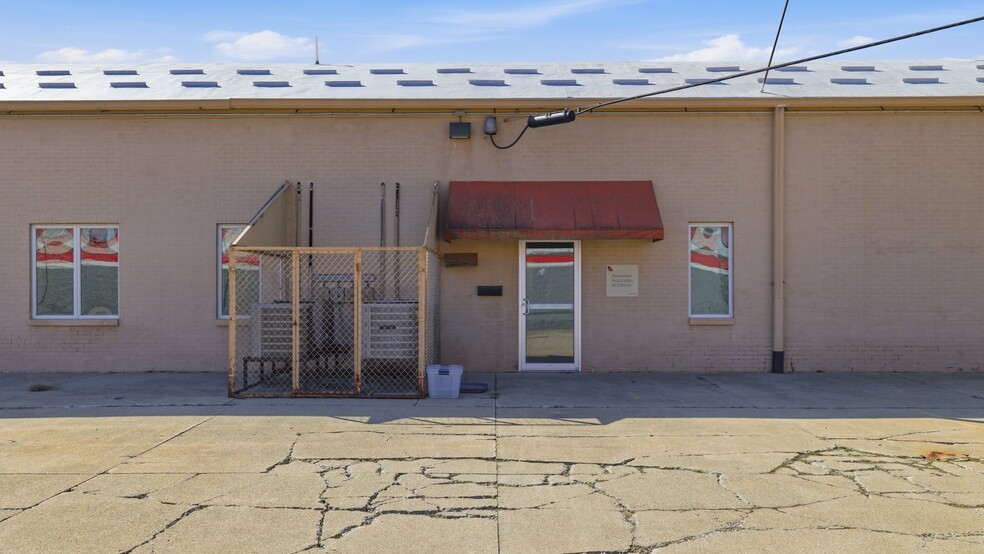 More Photos Of 780 W Park Ave, Mansfield Medical For Sale
